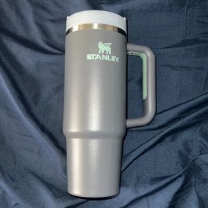 Stanley used once good condition !